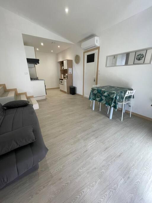 A Ranochja Apartment Ventiseri Ngoại thất bức ảnh