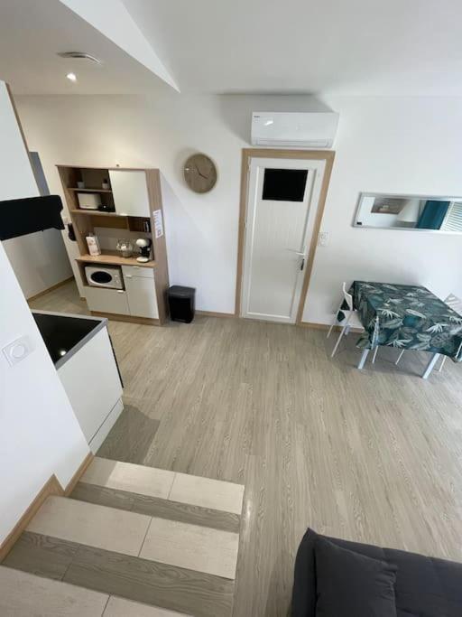 A Ranochja Apartment Ventiseri Ngoại thất bức ảnh